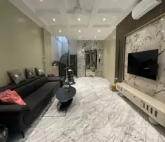 selling house in ngoc khanh, ba dinh - 42m² x 6t elevator - car - in suong - price 20 billion