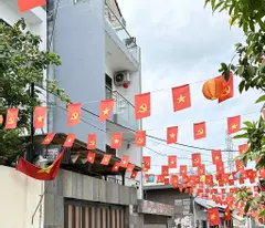 selling huynh tan phat townhouse district 7, 8m car alley, adjacent to phu my hung, price 8 billion