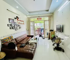 selling hxh house, offering 900 million, pham phu thu, ward 3, district 6, 65m2, 4 floors, price