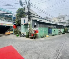 selling hxt house with 3 open sides vuon lai, phu tho hoa, tan phu, 162m2, only 9.x billion.