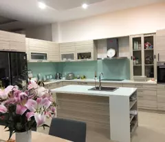 selling khue my dong 3 apartment building - street 7m5, curb 4m - cash flow 50 million/month.