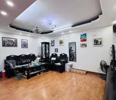 selling lac long quan house 64m, 4 floors, 2 airy, thousands of amenities!