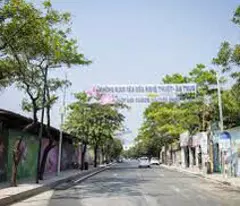selling lac long quan house super product 50m, 6 floors, imported elevator, car parking!