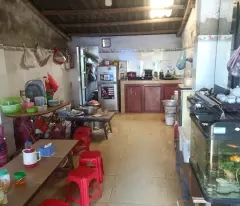 selling land and giving away c4 house right on tay son - tien hai street - facing national highway, business