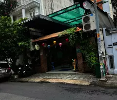 selling land to build a villa at mt hoa lan vip building, phan xich long area, phu nhuan