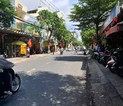 selling land to donate business premises to chau thi vinh te my an ngu hanh son