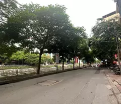 selling land to gift thanh xuan townhouse 4.8 billion 57m house 15m from street face