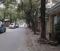 selling land to give away a 4-level house on van quan street, ha dong, for business and residential use, area 44m2, 2 sides, price slightly 11