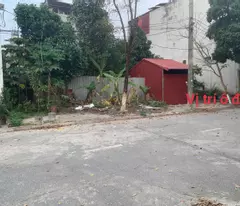 selling level 4 houses