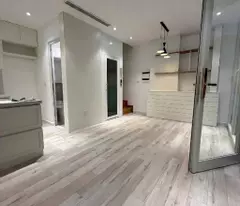 selling low-rise house 38m x 6 floors elevator 12.35 billion corner lot