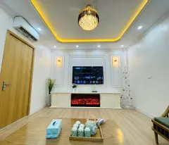 selling minh khai townhouse, hai ba trung, 45m, 4 floors. price: 7.9 billion. contact: 0937158386