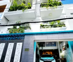 selling mini villa horizontal 8m - 60m2 - full interior - only 7.9 billion! extremely beautiful location - pham van chieu,