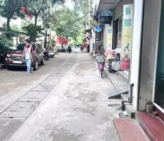 selling nguyen khanh toan townhouse, cau giay, car with front door, business, 48m, 5 floors, 13.4 billion