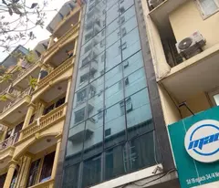 selling nguyen thi dinh townhouse, cau giay, 65m, 6 floors, 4.5m. price: 33.8 billion. contact: 0937158386