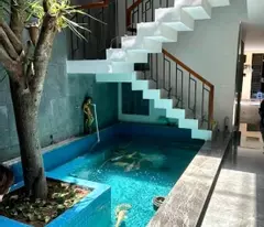 selling nguyen van cu house 92m x6 floors, garage, elevator, full furniture