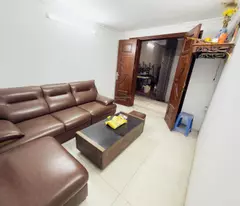 selling old ngo thi nham hbt dormitory house 82m2 2 bedrooms 1 bathroom for only 4.5x billion cars