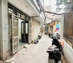 selling only a beautiful piece of land in phu my village, 35m2, frontage more than 4m, square