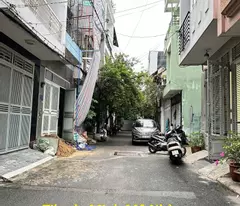 selling phan van tri social house 41m2, 5 floors next to emart, 6 billion