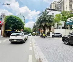 selling piece of nguyen hong golden land, dong da - 145m² - mt 6.2m - avoid cars - building office and ks building