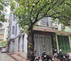 selling private house on phung khoang street, 5 floors, 64.4m2, corner lot of 5.25m, price only 19.9 billion