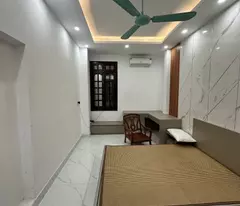 selling private house with 4 floors, usable area 33m2/floor