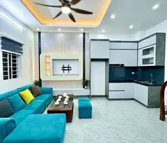 selling quan nhan townhouse, new 5 floors, car, area 40m2, price no second apartment, about 6 billion.