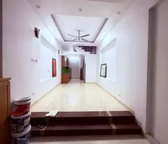 selling quickly house ton that tung 45m 5 floors with clear alley - suitable for living or business with cash flow of 11.5 billion