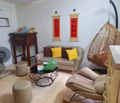 selling quynh mai 70m2 2-bedroom collective house to live right at the resident's house.