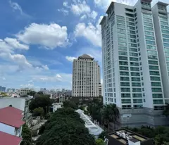 selling serviced apartment dang thai mai, near west lake 130m2, 20 rooms price 28 billion