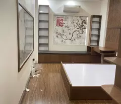 selling silk street house for 6.7 billion, area 30m2, 5 floors, frontage 3.5m