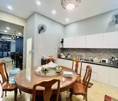 selling social house 8m giai phong street - cong hoa, area: 4.5x15.5m, 4 floors - 4 bedrooms, 13.2 billion.