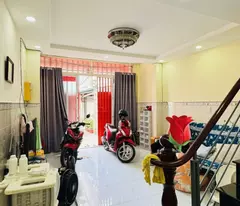 selling social house pham hung, district 8, 38m2, width 3.8m, only 4.45 billion