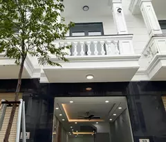 selling street front house in high-end residential area in lai thieu center, thuan an, binh duong