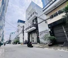 selling super nice house d.nguyen trong tuyen pn, 4x13m, 4 floors only 7.45 billion