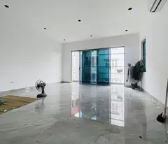 selling super product tam trinh, 7-storey building, sparkling elevator, corner lot, lot x2b hoang mai