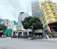 selling super products 20m front. le thi ring, district 1 - available cash flow for rent - giang giang: