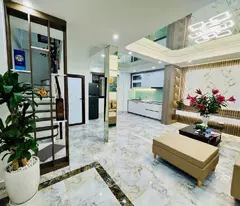 selling thach ban house 35m 5 floors next door to aeon for about 6 billion