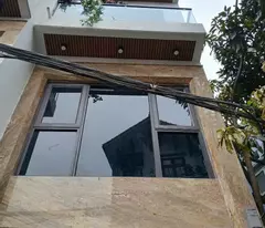 selling thach ban house 46m 5 floors car elevator avoid more than 10 billion
