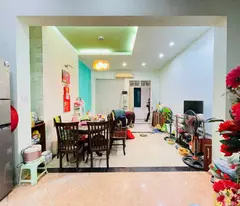 selling thanh cong townhouse 40m2, 4t, mt4.2m built by people for 7.8 billion near thanh cong lake