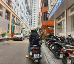 selling thanh xuan sub-lot house, dt64m2 4t wide frontage, oto to avoid office business, 31.x billion