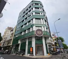 selling the most beautiful 2-front corner apartment on su van hanh street - district 10