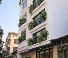 selling the most beautiful house in the segment in dang vu hi - long bien35m² - 7 floors - 630kg elevator - full furniture