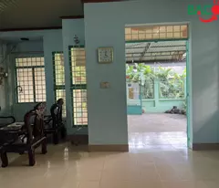 selling the only house 8m wide near tan van market, shr full residential area, motorway