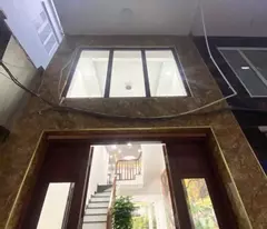 selling thuy linh townhouse, hoang mai 6 billion beautiful 3-airly house - 50 cars avoid