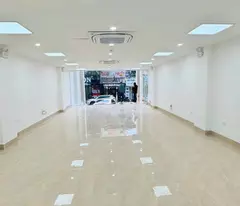 selling to vinh dien street floor 120mx8t, mt6m - busy business - cash flow 180m/th
