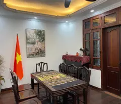 selling townhouse le thanh nghi, hai ba trung, 56m, 5 floors, square meter 5.7m. price: 16.5 billion. contact: 0937158386