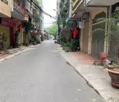 selling townhouse on cau giay street, 105m², frontage 6.6m, price 31.8 billion