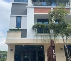 selling townhouse, shr, building 1 ground floor and 1 solid floor located right at tan phuoc khanh 32, tan uyen