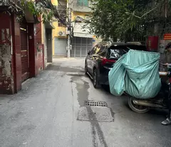 selling townhouse to vinh dien, thanh xuan, 59m2, 4 floors, 6m square meter. price: 19 billion. contact: 0937158386