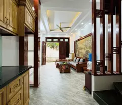 selling tram street house 30m 5 floors with car for over 8 billion
